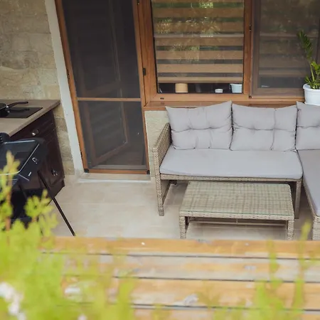 Spacious Stylish With Large Terrace And Amazing View, 5 Min To Gondola & Bar Str Bansko