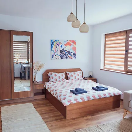 Cozy & Stylish Flat With Amazing View, 2min Walk To Road, 7-8 Min To Gondola Apartment Bansko