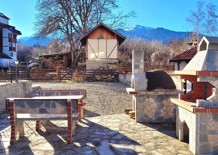 Spacious Stylish With Large Terrace And Amazing View, 5 Min To Gondola & Bar Str * Bansko